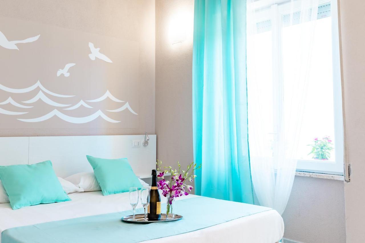 La Smeralda - Boutique Rooms And Breakfast Golfo Aranci Dış mekan fotoğraf