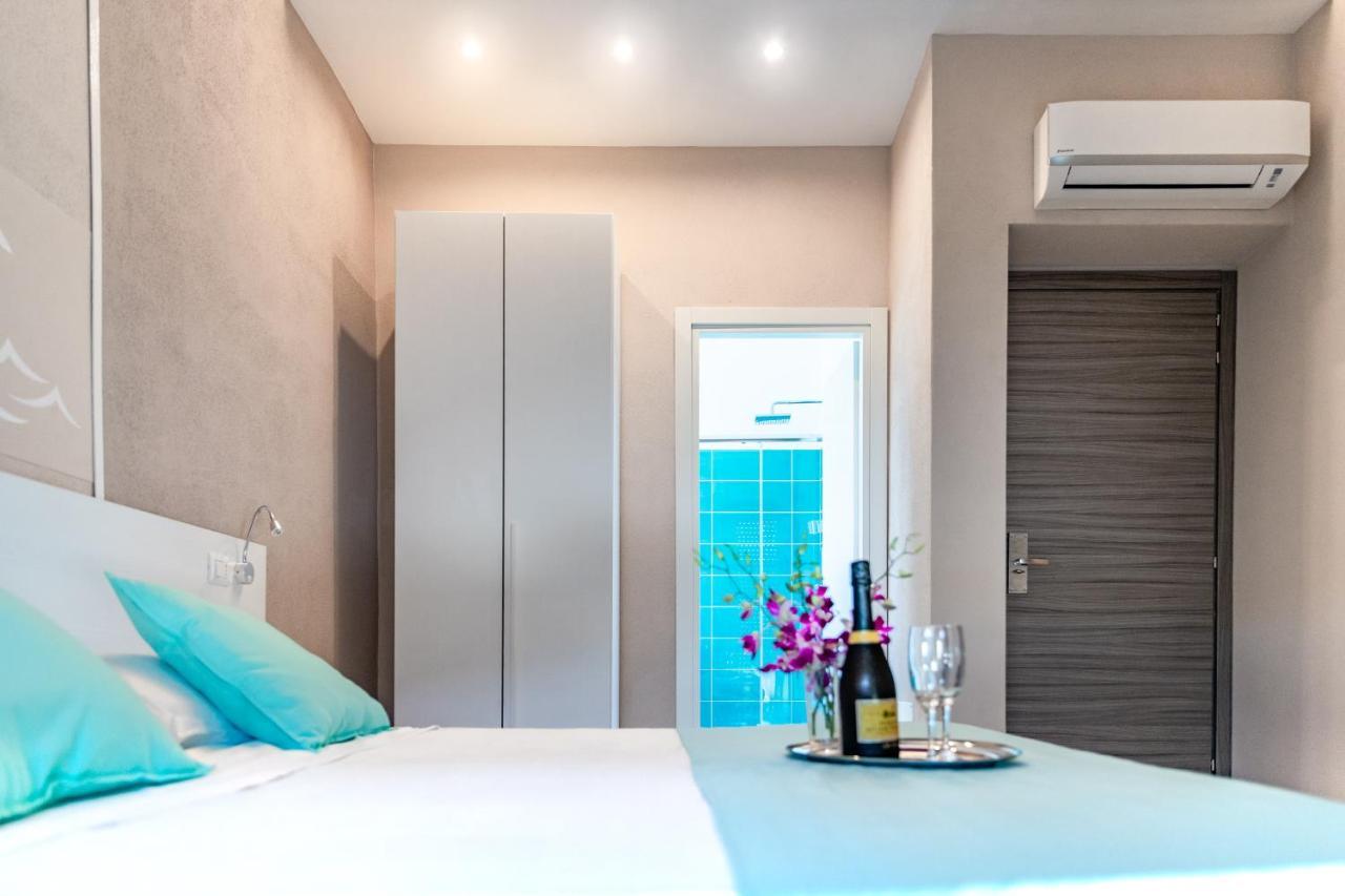 La Smeralda - Boutique Rooms And Breakfast Golfo Aranci Dış mekan fotoğraf